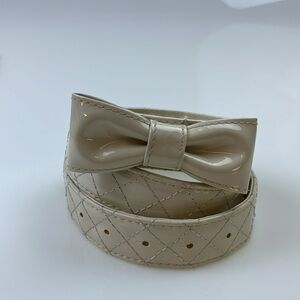 Brownie Bee Cream Patent Quilted Belt with Bow N231-6